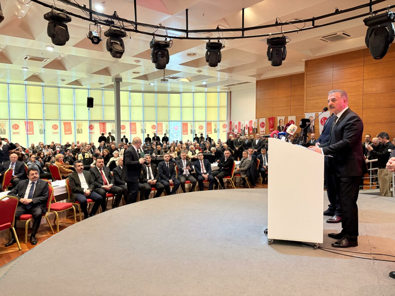 MHP Bursa’da bayramlaştı! Büyükataman’dan ‘Terörsüz Türkiye’ vurgusu