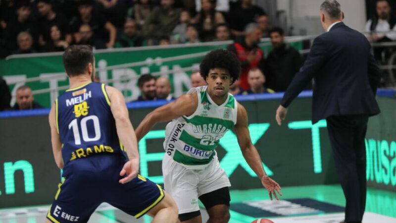 Türkiye Sigorta Basketbol Süper Ligi’nde kümede kalma mücadelesi veren Bursaspor