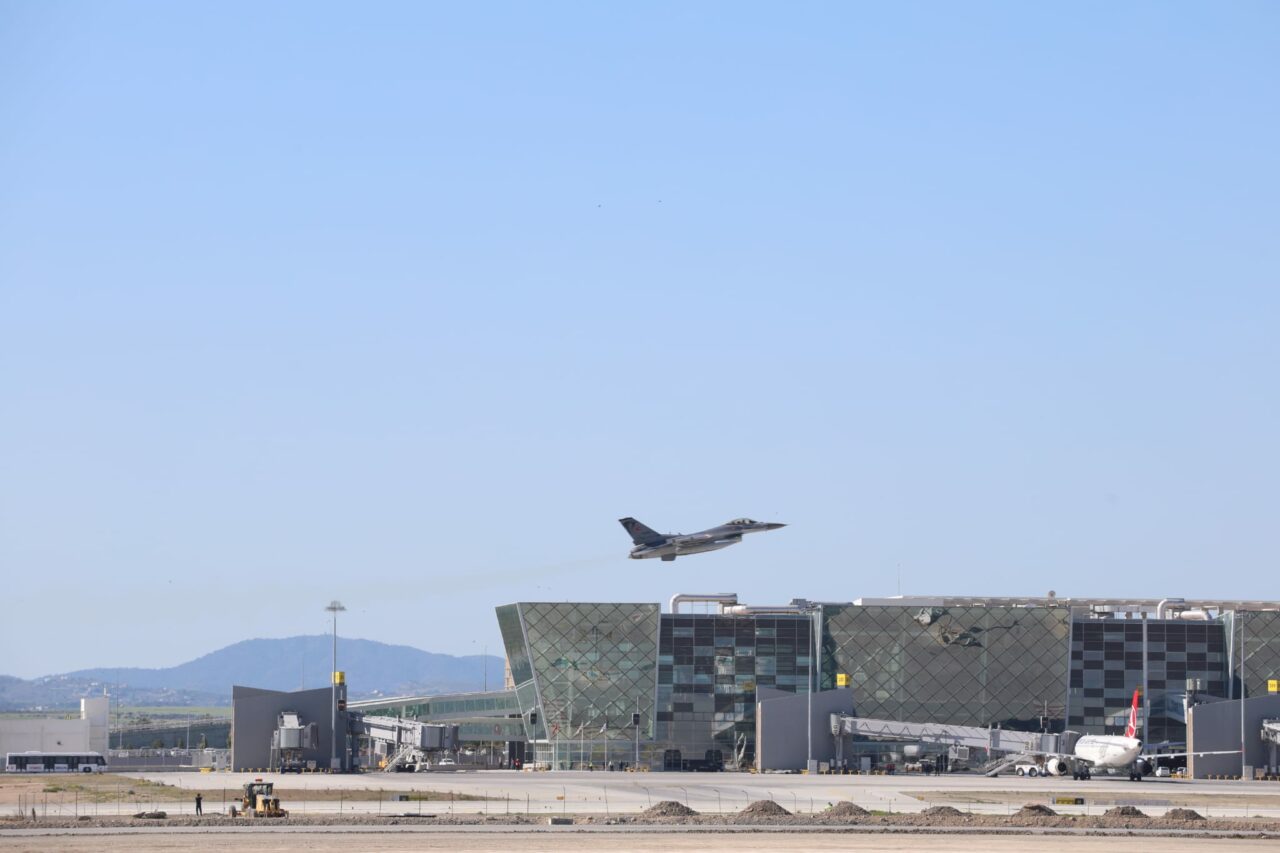 Türkiye’den KKTC’ye F-16 kalkanı; Adaya altı savaş uçağı gönderildi