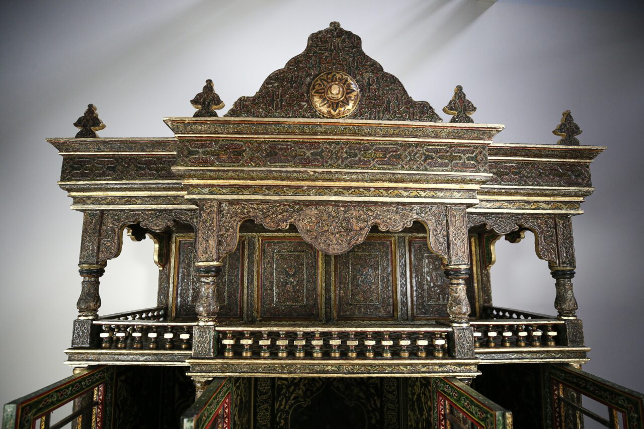 Bursa’da Sultan 2. Abdülhamid’den miras dolap