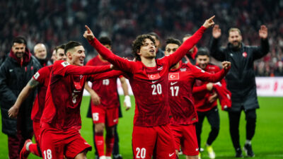 Bizim Çocuklar 24 yıldır özlemini çektiğimiz FIFA Dünya Kupası finallerine