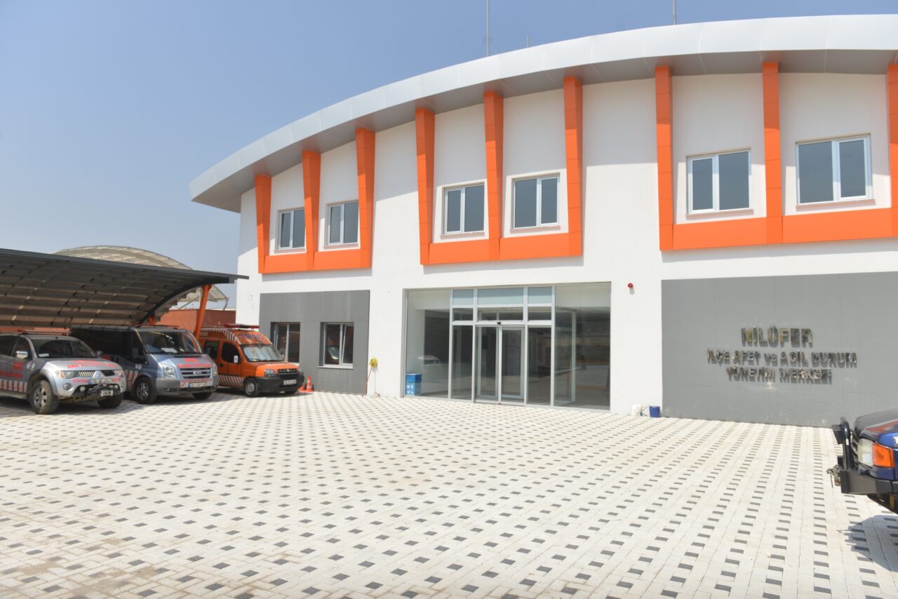 Bursa Nilüfer’de Deprem Haftası’nda uygulamalı afet eğitimi