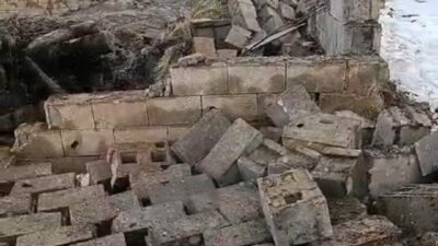 Ahır çöktü; 20 küçükbaş öldü