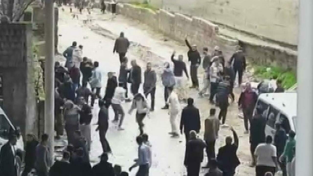 Aileler arasında kavga: 3 ölü, 22 yaralı