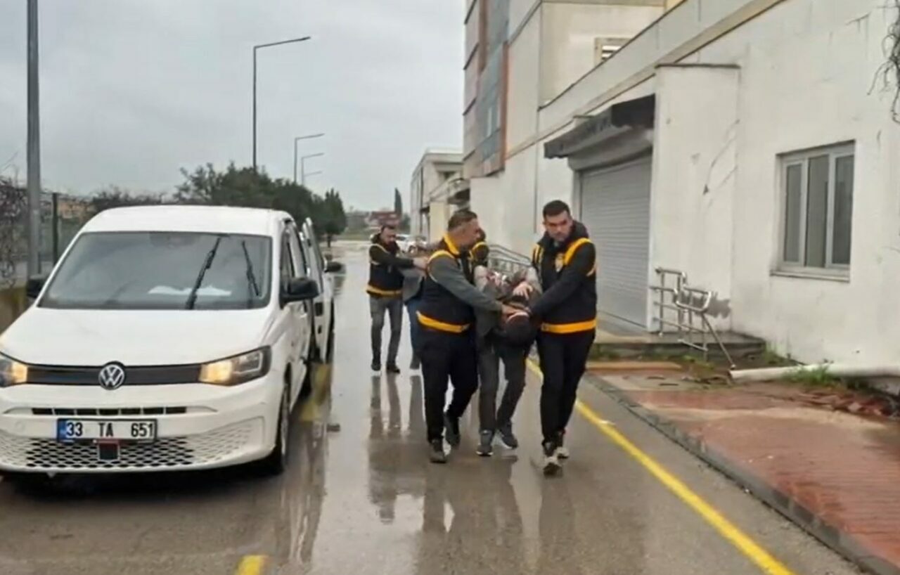 Ata şiddet uygulayıp bayıltan 2 şüpheli gözaltında