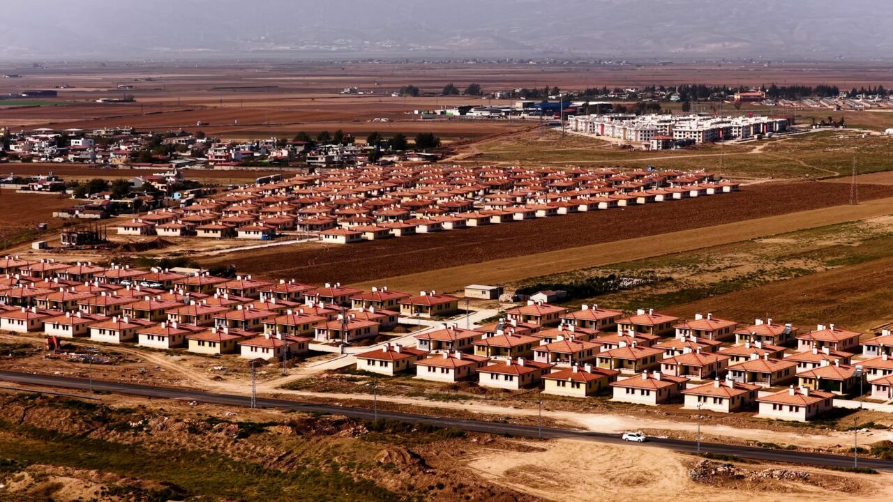 Bakan Kurum: Hatay’ın her bir köşesine ektiğimiz umut yeşerdi