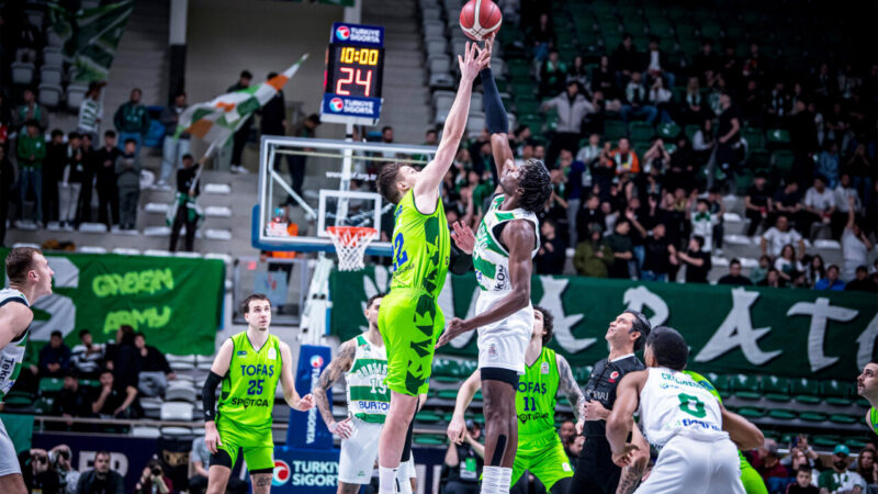 Bursaspor Basketbol antrenörü Evren Karademir son 8 haftada gerekli galibiyetleri