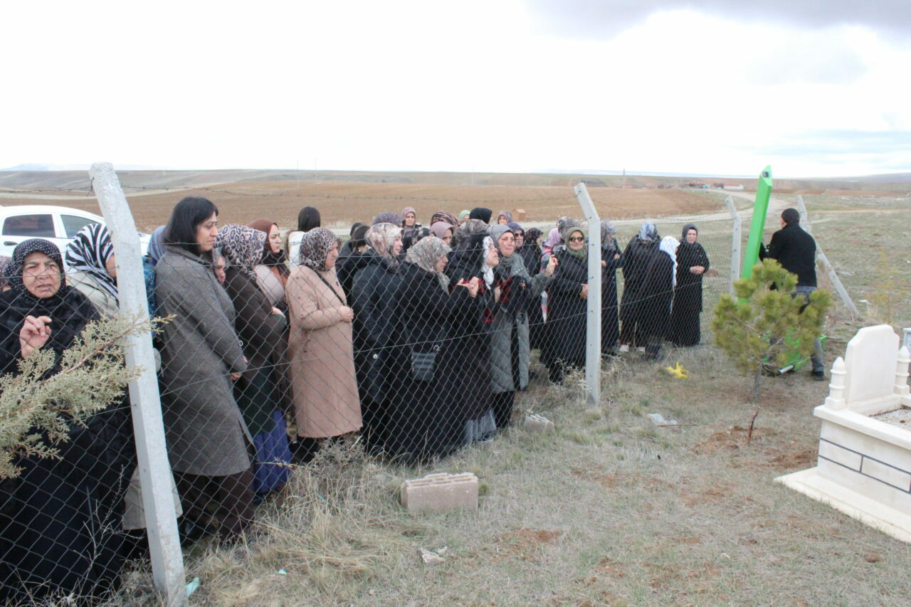 Bayram günü dehşet! 3 çocuk annesi Gamze… Bayram günü dehşet! 3 çocuk annesi Gamze…