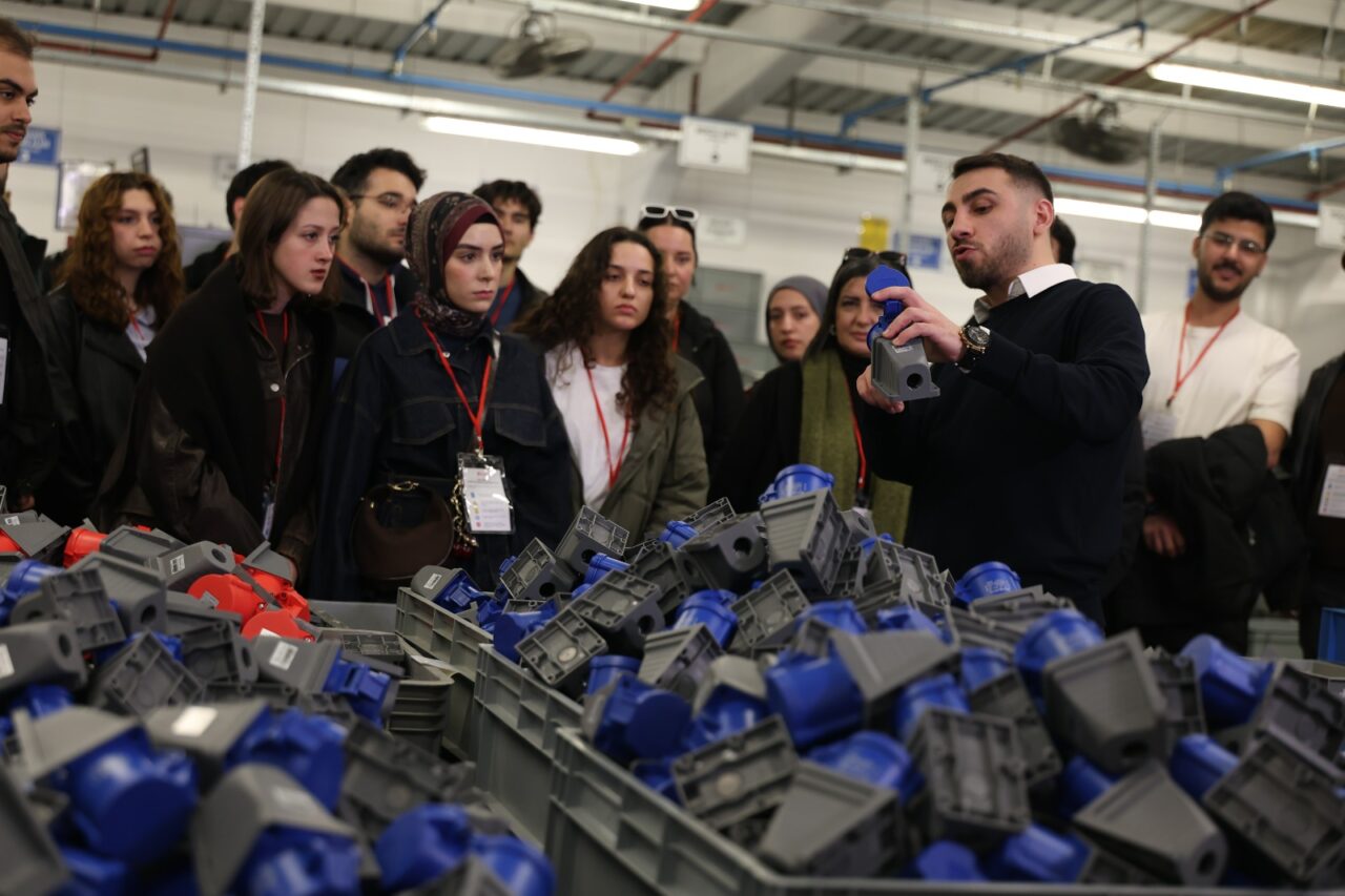 Bursa’da girişimci adaylarına sanayinin kalbinde eğitim