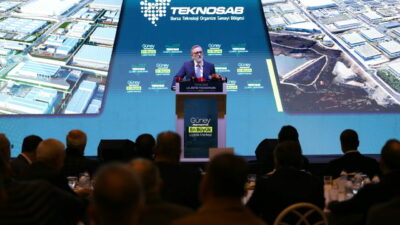 Bursa iş dünyası iftarda buluştu