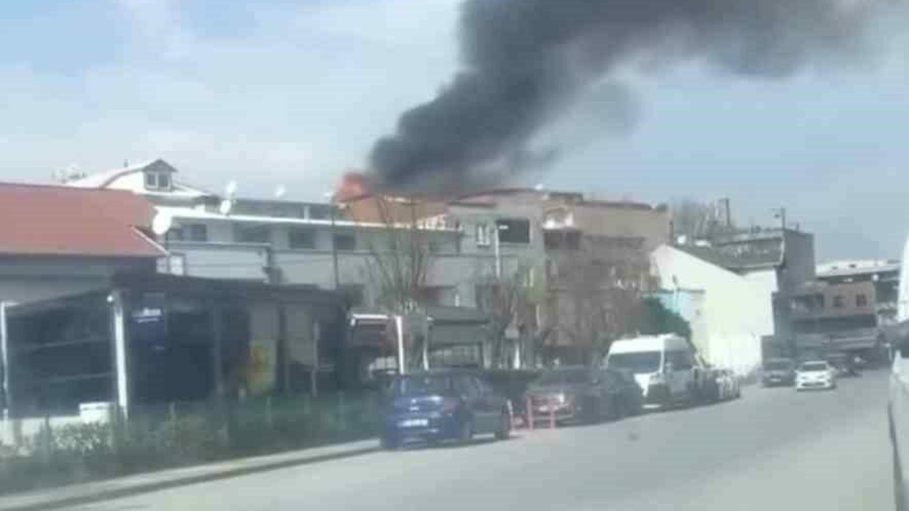 Bursa’da yangın paniği! Alevlere teslim oldu Bursa’da yangın paniği! Alevlere teslim oldu