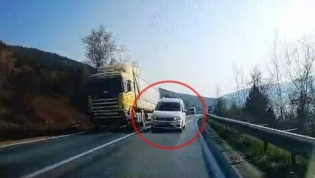 Bursa’da faciadan teğet geçildi! Bursa’da faciadan teğet geçildi!