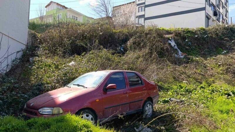 Bursa’da feci kaza: Freni boşalan otomobil şarampole uçtu!