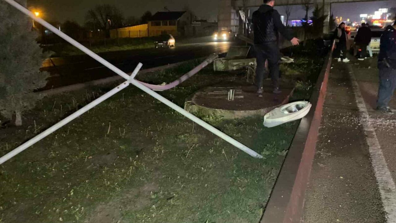 bursada feci kaza d1bb5f19cbe1