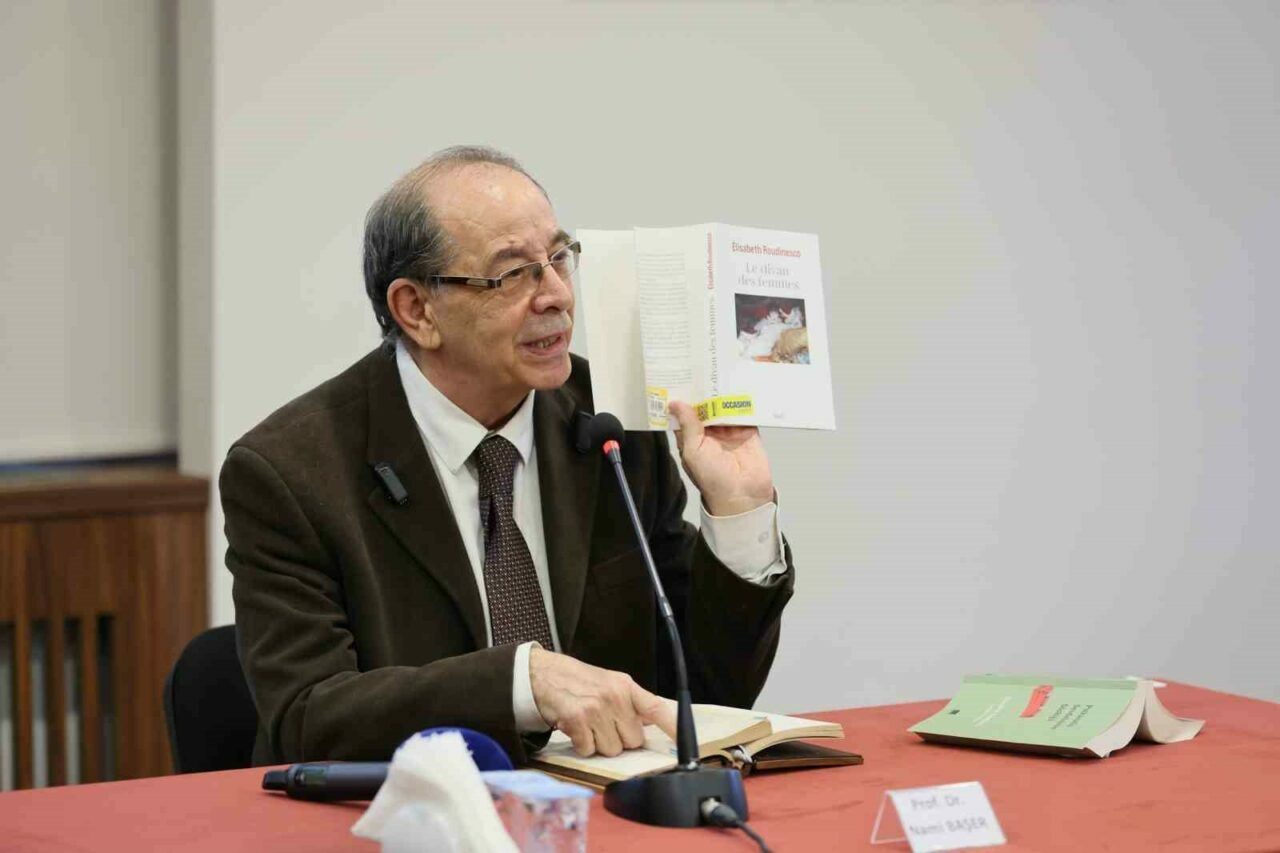 Bursa’da felsefe söyleşilerine yoğun ilgi Bursa’da felsefe söyleşilerine yoğun ilgi