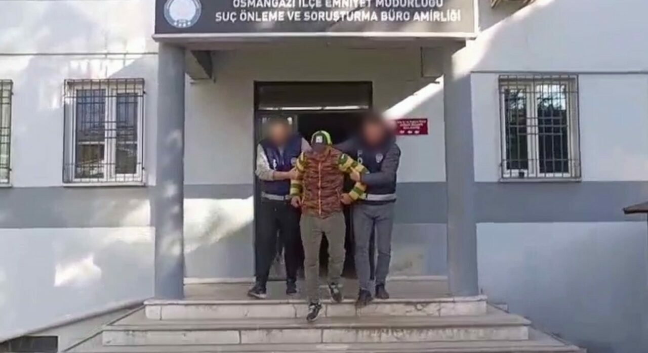 Bursa’da kesinleşmiş hapis cezası bulunan 2 şahıs yakalandı