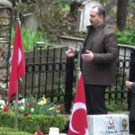 Bursa’da Pınarbaşı Şehitliği’nde buruk bayram