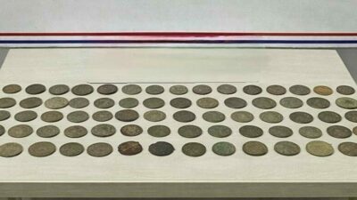 Bursa’da Roma dönemine ait 70 adet sikke ele geçirildi