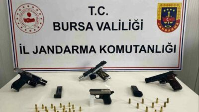 Bursa’da ruhsatsız silahlar ele geçirildi