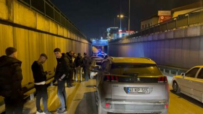 Bursa’da zincirleme kaza sonrası kavga çıktı