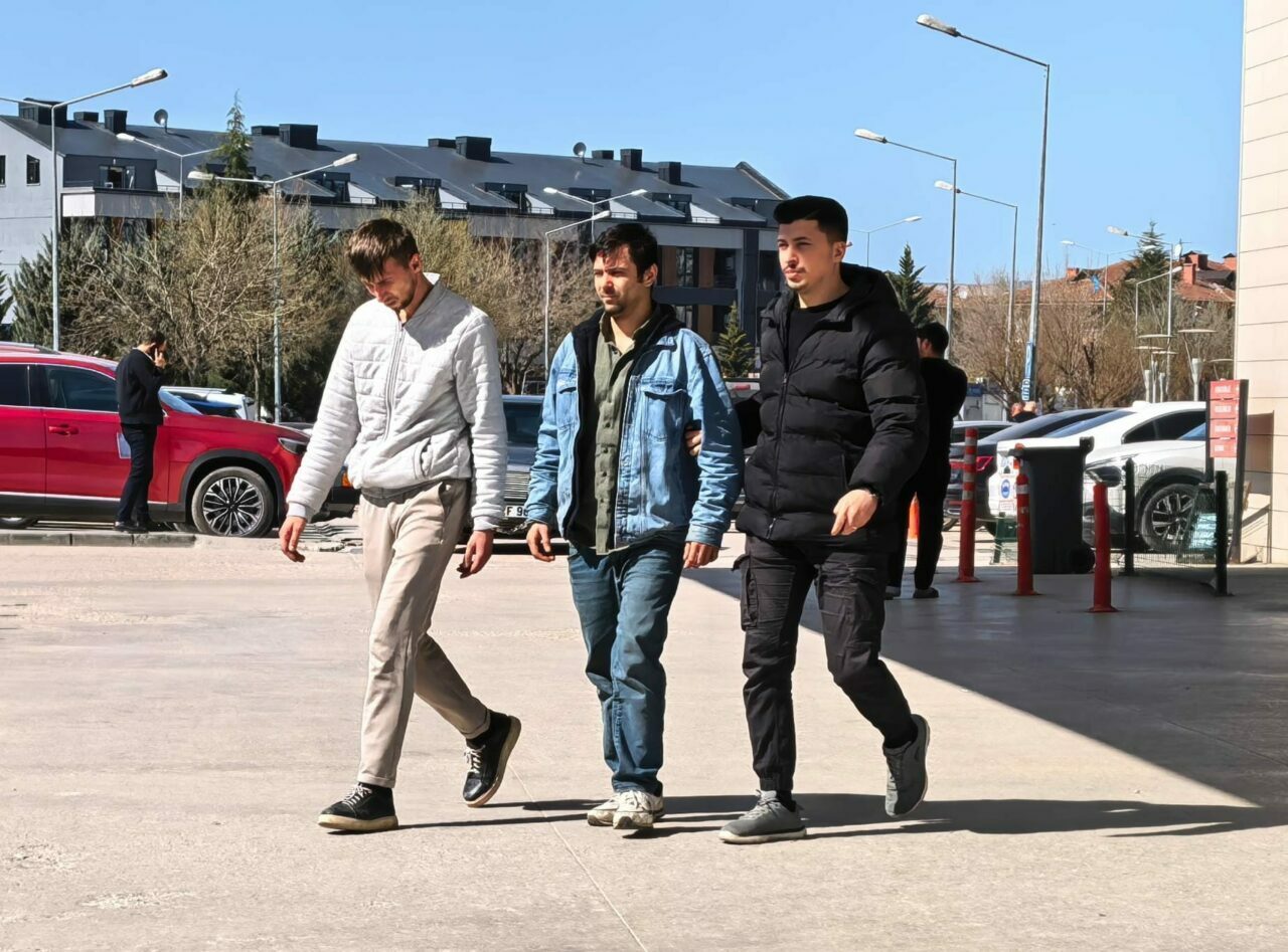 Bursa’daki uyuşturucu operasyonu: 2 tutuklama