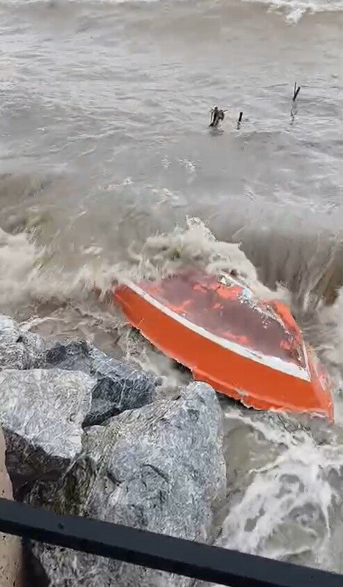 bursayi saganak ve firtina vurdu 04657824b1bf