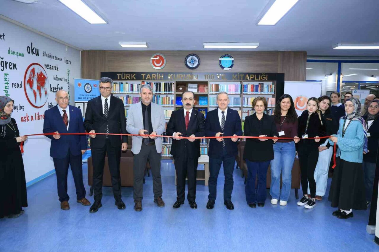 BUÜ’de Türk Tarih Kurumu 100. Yıl Kitaplığı kuruldu 5 buude turk tarih kurumu 100 yil kitapligi kuruldu 543a5432c66b