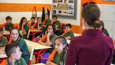 Öğretmen adaylarına müjde! Maaş belli oldu