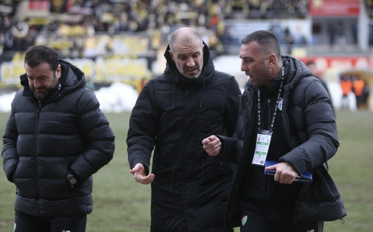 Bursaspor’un hocası Mustafa Er’den balçıkta kazanılan 3 puan yorumu