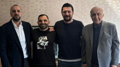 Bursaspor’un eski hocası bu sezon 3. takımına imza attı