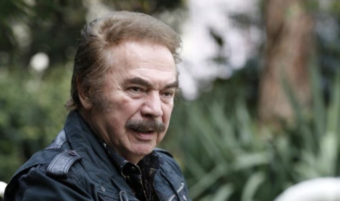 Orhan Gencebay hastaneye kaldırıldı Orhan Gencebay hastaneye kaldırıldı