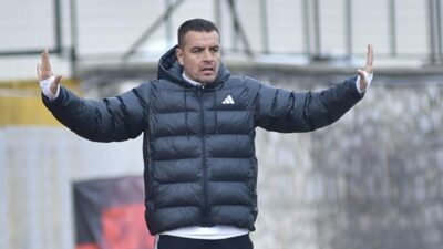 2.Lig’deki Bursa ekibinde şok ayrılık!