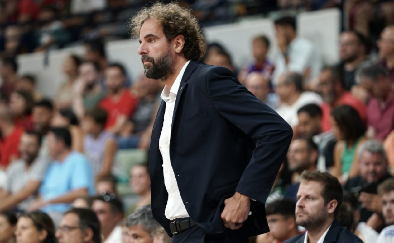 Bursaspor Basketbol yeni başantrenörünü açıkladı Bursaspor Basketbol yeni başantrenörünü açıkladı