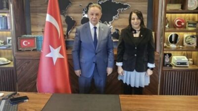 Bursa siyaseti için bu da bir ilk!