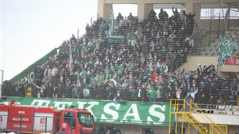 Bursaspor’un taraftar grubu Teksas’tan Muş’taki olaylarla ilgili açıklama Bursaspor’un taraftar grubu Teksas, Muşspor deplasmanında yaşanan olaylara ilişkin sert