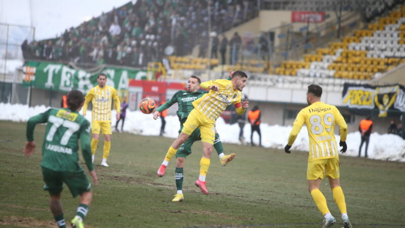 Bursaspor yeni dönemde yenilmez armada! Mustafa Er yönetiminde 7 maça çıkan Bursaspor, 6 galibiyet ve