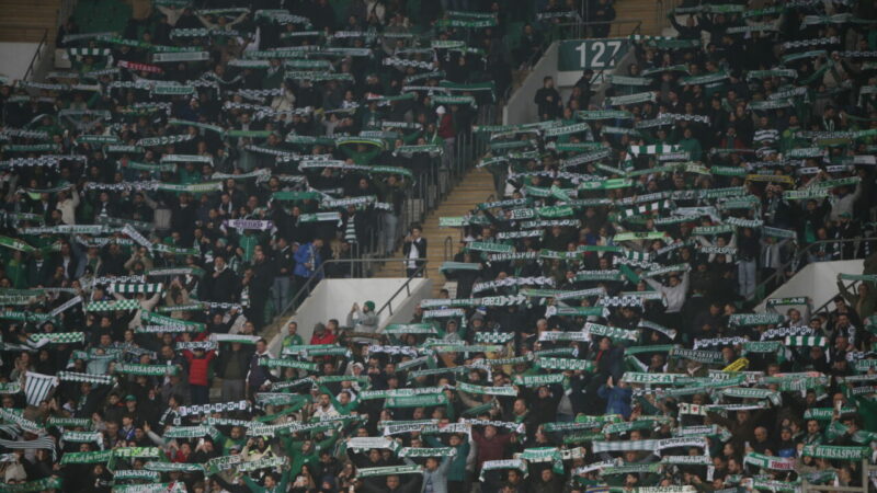 Bursaspor’a bir maçtan 298 bin liralık fatura! Profesyonel Futbol Disiplin Kurulu, yeşil beyazlı kulübü Gebzespor maçıyla ilgili