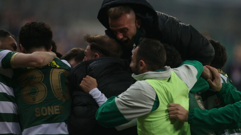 Ünlü isimden Bursaspor paylaşımı; ‘Premier Lig gibi…’ Türk yazar, karikatürist, senarist, yönetmen ve sunucu Gani Müjde, Bursaspor-Güzide