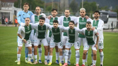 Bursaspor’a iki futbolcudan kötü haber