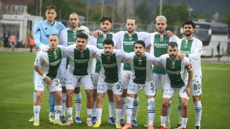 Kırmızı kart gören Eyüp Akcan ile 4 sarı karttan cezalı