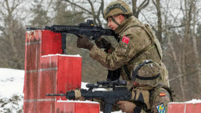 Türk-İspanyol rüzgarına bu kez Milli Savunma Bakanlığı da katıldı