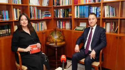 Bursa’da OLAY’ı ziyaret eden Ali Babacan’dan enflasyon çıkışı: ‘Yüzde 20’nin altı zor’