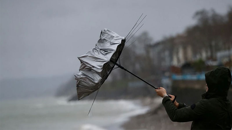 Bursalılar dikkat! Valilik’ten uyarı: Arefe ve bayramda fırtına alarmı