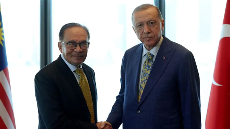 Erdoğan’dan İran diplomasisi: “Çatışmaların uzaması bölgeyi zorlu süreçlere sokabilir”