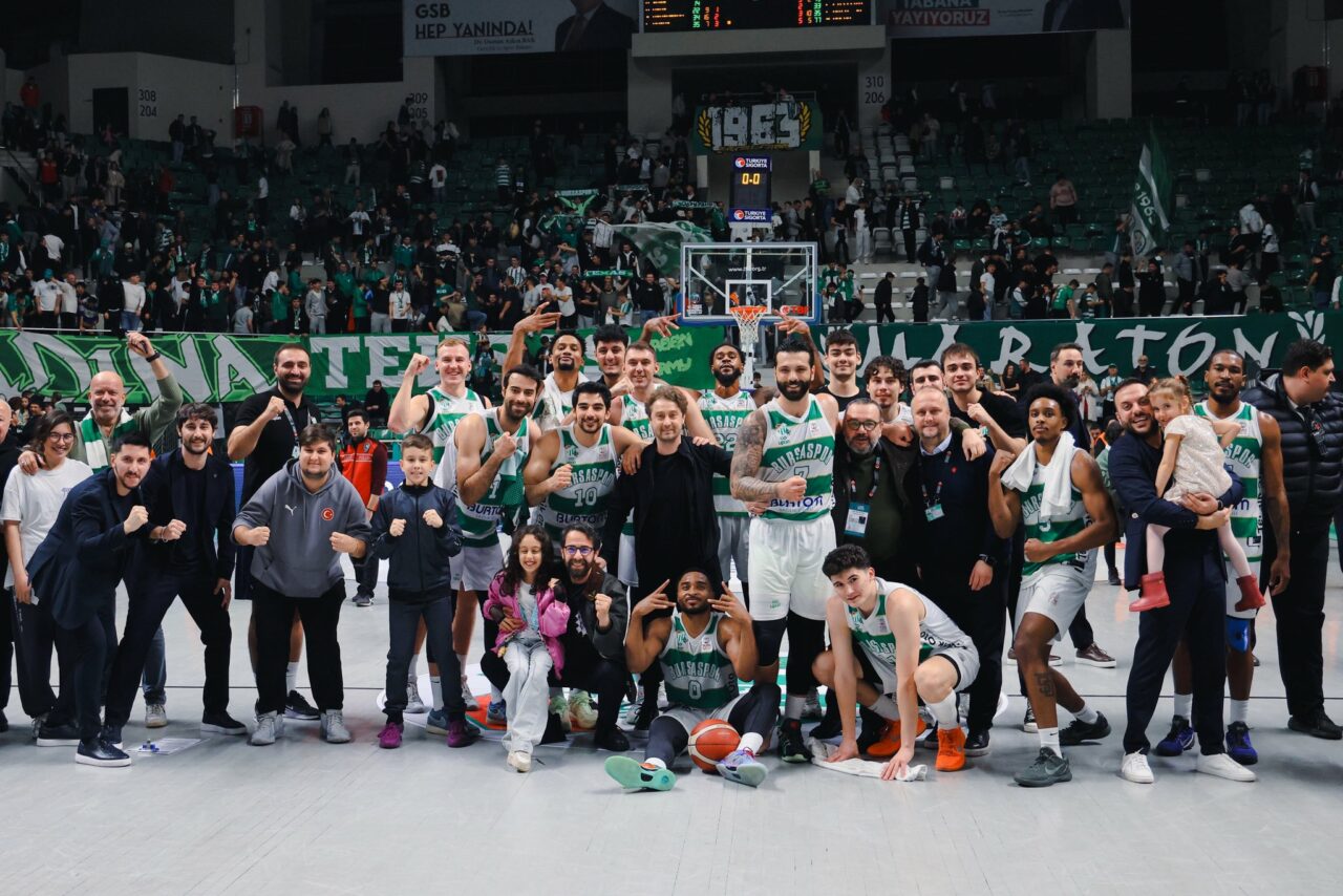 Bursaspor Basketbol’da kriz! Cebinden 30 milyon lira harcayan Başkan çaresiz, oyunculardan boykot…