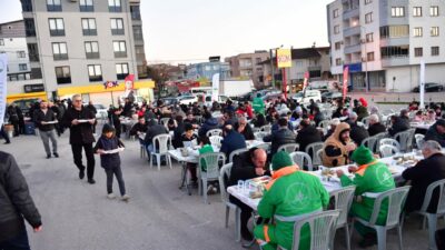 Osmangazi’de gönül sofraları Geçit’te kuruldu