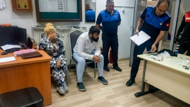 Gemlik Belediyesi Zabıta Müdürlüğü ekipleri, kent genelinde dilencilik faaliyetlerine karşı