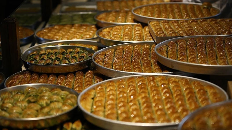Bursa’da bayram öncesi baklavada fiyat uyarısı! “Bu fiyatın altına düşmeyin…”