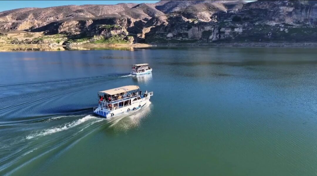 hasankeyfin tarihi yapilari ve manzarasi drone ile goruntulendi fa8f4fa9c235
