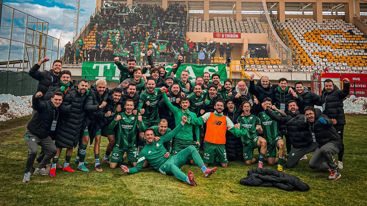 Bursaspor’dan galibiyet sonrası paylaşım